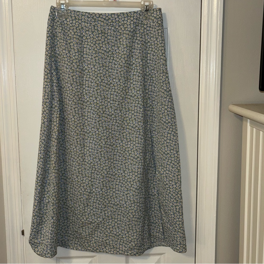 SHEIN High Waisted Blue Floral Print Midi Skirt